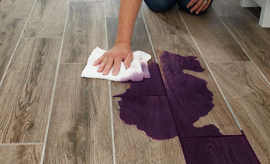 Tile Floors CLEANING SERVICES